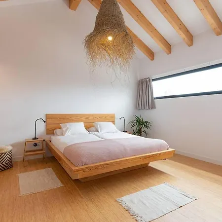 Loft In *