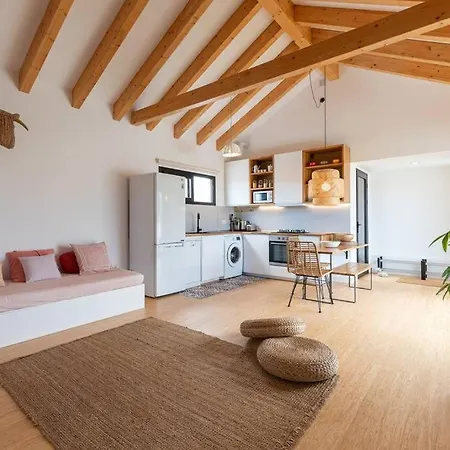 Loft In *