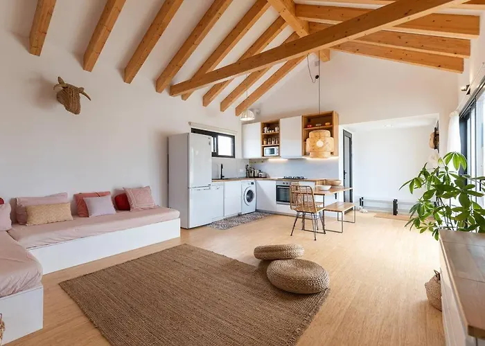 Loft In *